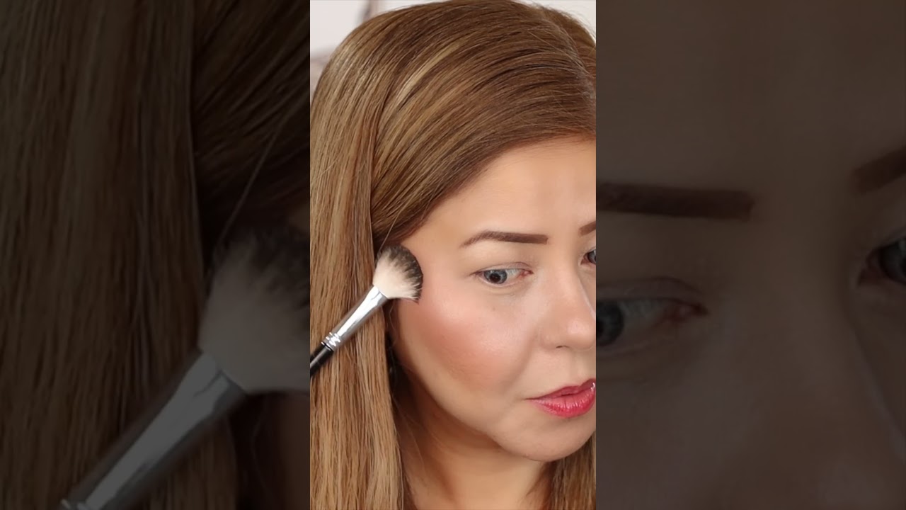 New DIOR Luminizer in shade 002 Coral Cruise / DIOR Summer 2023 