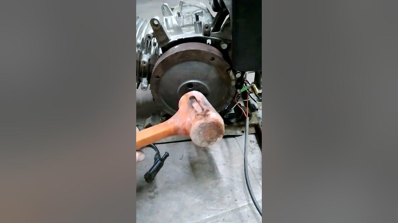 как снять маховик на буране без съемника
