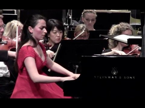 Maurice Ravel: Piano Concerto in G, Tanja Zapolski (full)