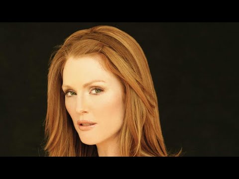 16 Sexy Photos of Julianne Moore