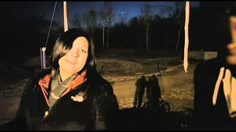 Alicia Jacques eats shit on a Bmx bike