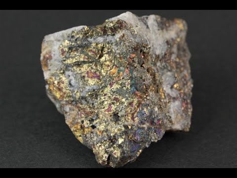 キャルコパイライト(黄銅鉱) 原石 69g / Chalcopyrite - YouTube