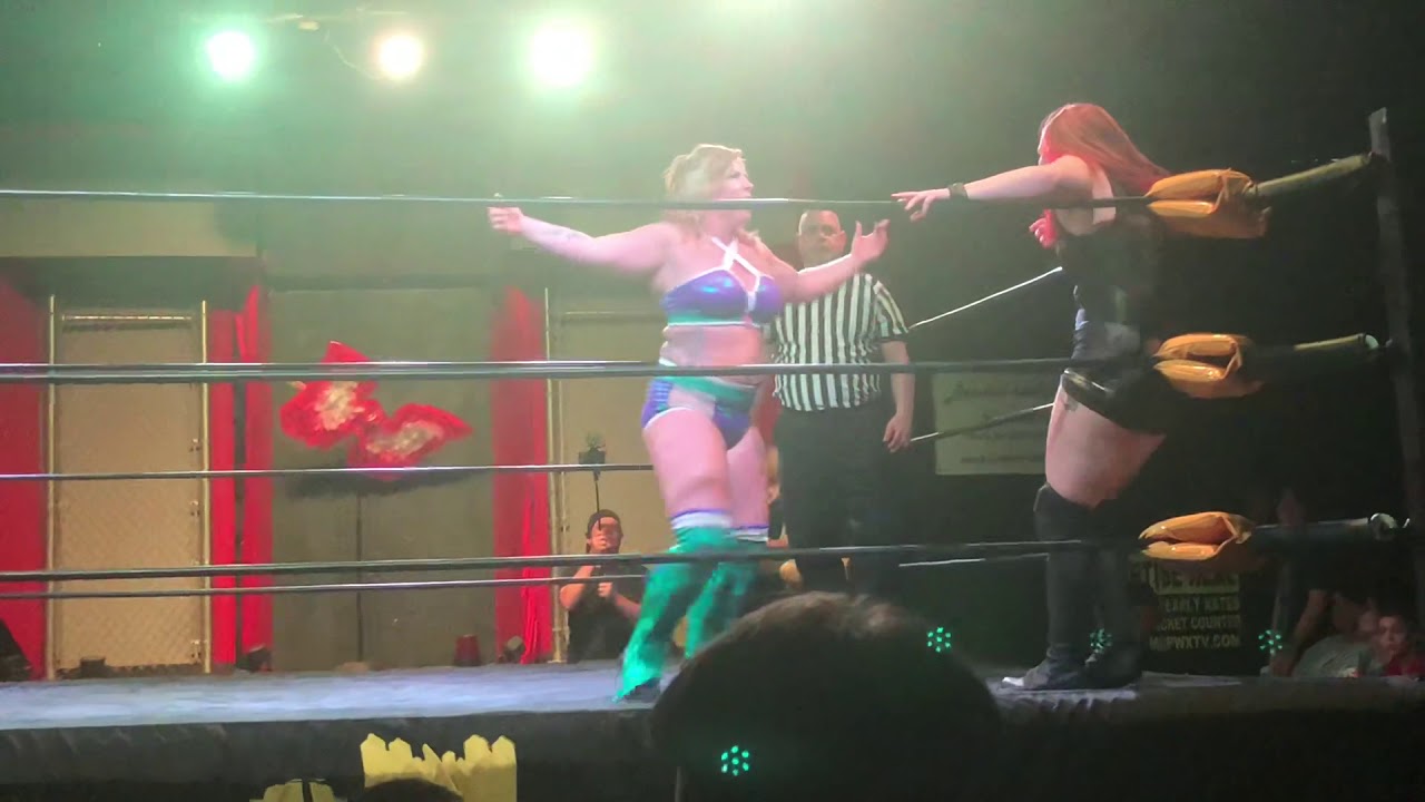 AngelGate: Avery Rose vs Tess Valentine