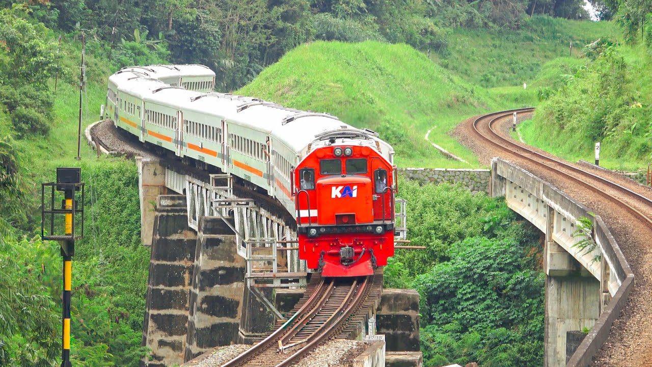 KERETA API PANJANG‼️ MENEMUKAN BANYAK KERETA API MEMUTAR IMBAS BANJIR SEMARANG-ALASTUA