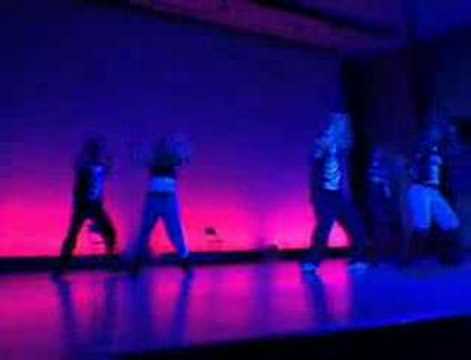 theU.com - Tufts: "The Crowd"