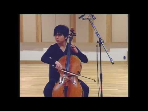 Hsieh Meng-Feng plays Bach cello suite no.2 prelude