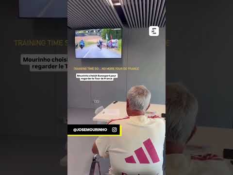 💛🚴 José Mourinho fait les bons choix pour regarder le #TourdeFrance #cycling #mourinho