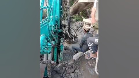 🚜 Công tác đổ bê tông cọc khoan nhồi