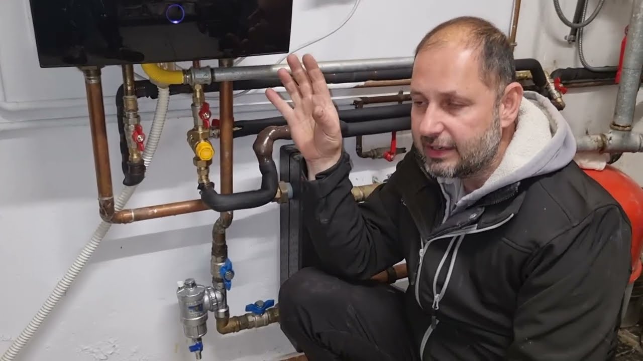 Λεβητας Φυσικου Αεριου Συνδυαζουμε Μποιλερ Βεβιασμενης Κυκλοφοριας Ηλιακο Θερμοσιφωνα Βανα Εκτροπης