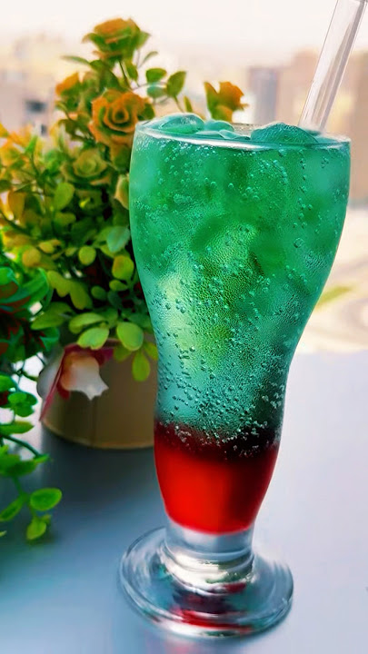 Strawberry Mojito | Refreshing Summer Drink | Summer Cooler | Apple Mojito #summerdrink #shorts