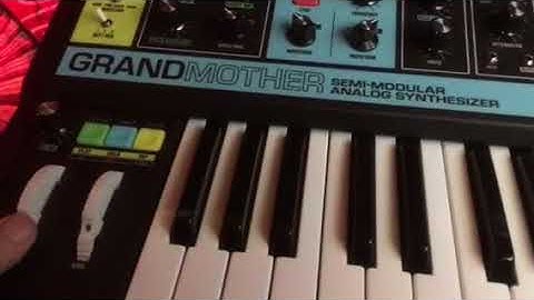 Krell 3 patch on the Moog Grandmother - Using regular wave out