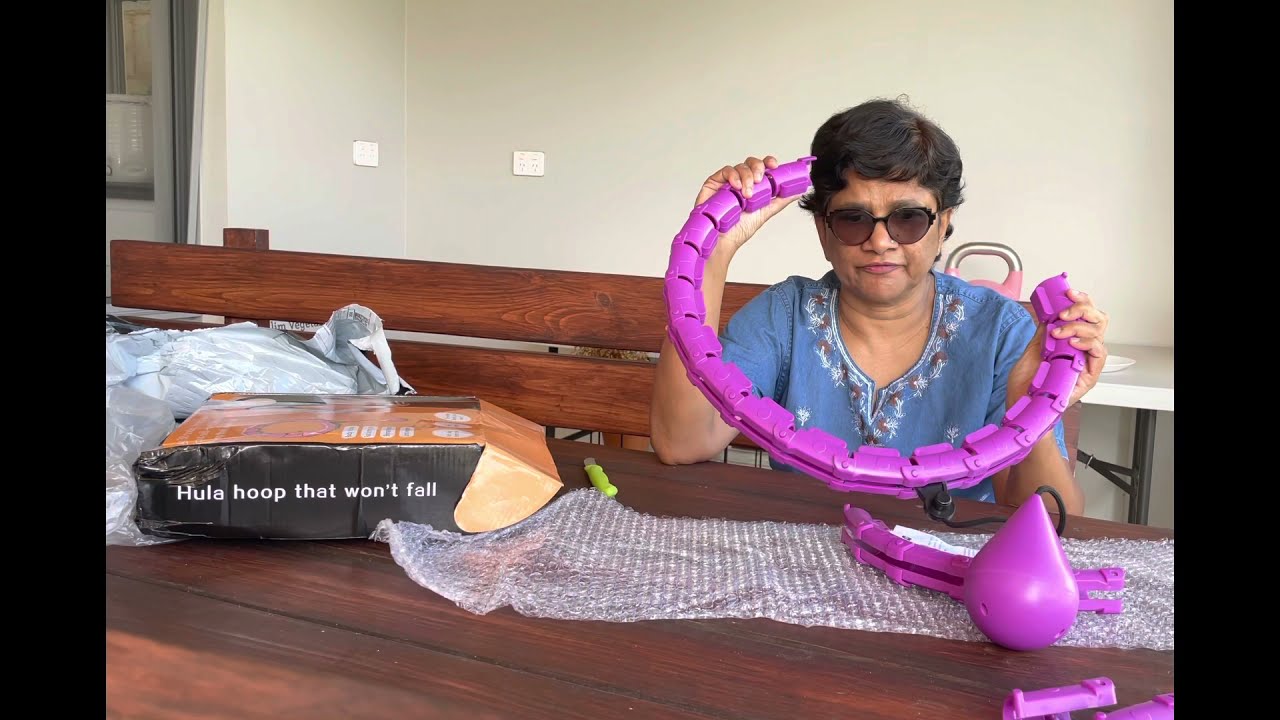 Smart Hula Hoop Review-#smarthoolahoop #hoolahooping #workoutmotivation #exercisemotivation