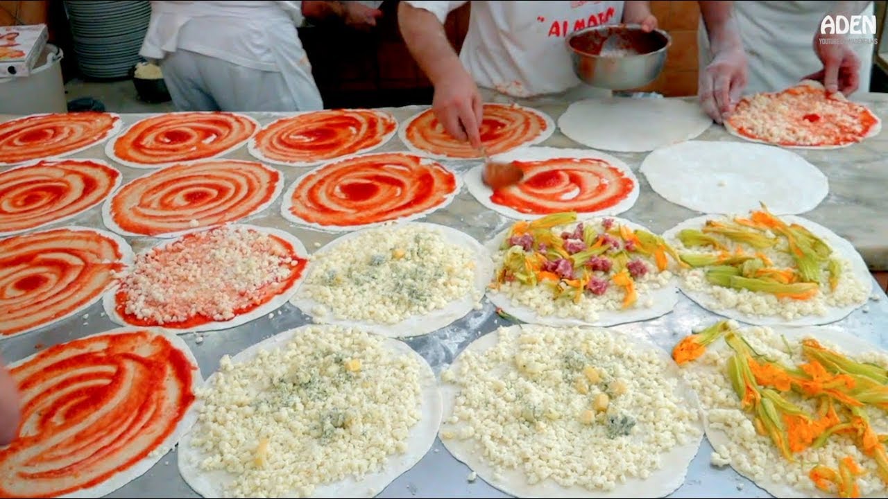 trattoria pizzeria il bolognese  2022 New  Food in Rome ITALY - Busy Pizzeria