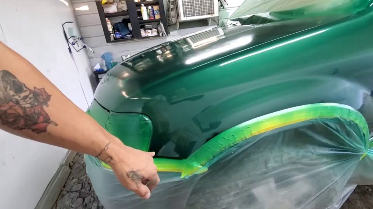 Let's Spray!  Paint Jade Green  on a Ford Escape 