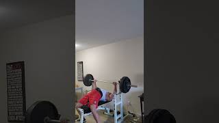 COLD Bench Press Sets 315, 365 , 335x5  335 x2  350 Paused rep