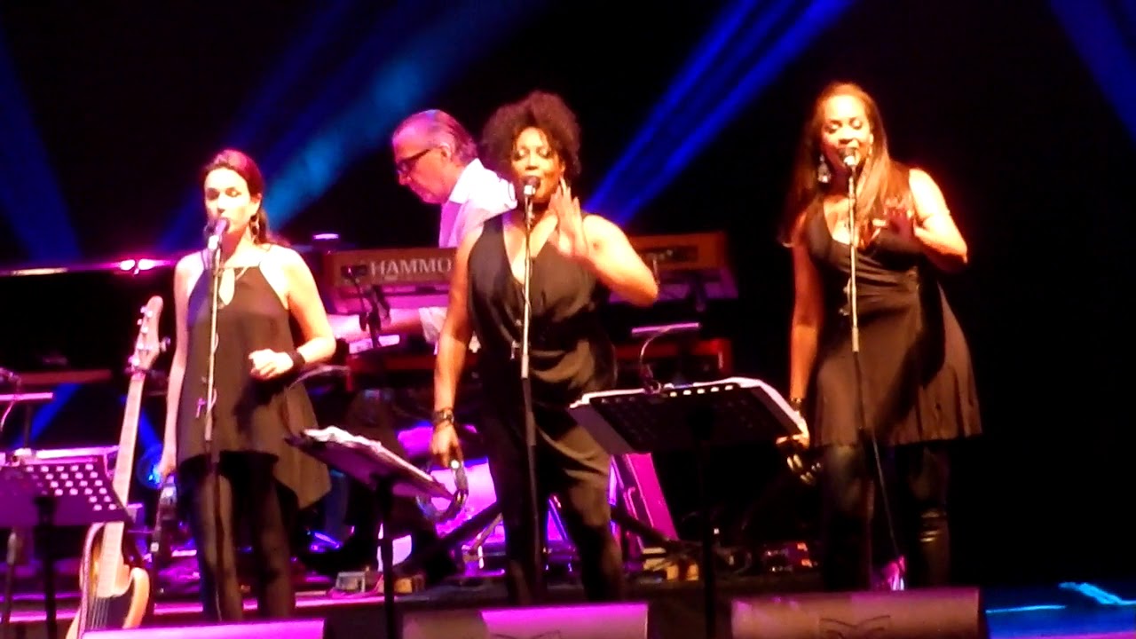 Steely Dan Bodhisattva The O2, 291017 YouTube