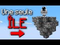 Survivre sur une le entirement en bedrock