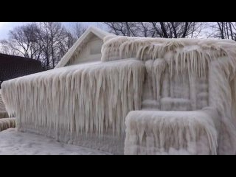 'Frozen' in real life? 'Ice house' fully covered in icicles