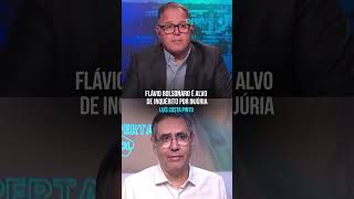 Flávio Bolsonaro é alvo de inquérito por injúria, analisa Luís Costa Pinto