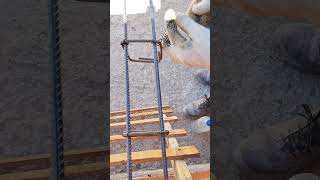Column Assembly Such As Tying The Stirrups