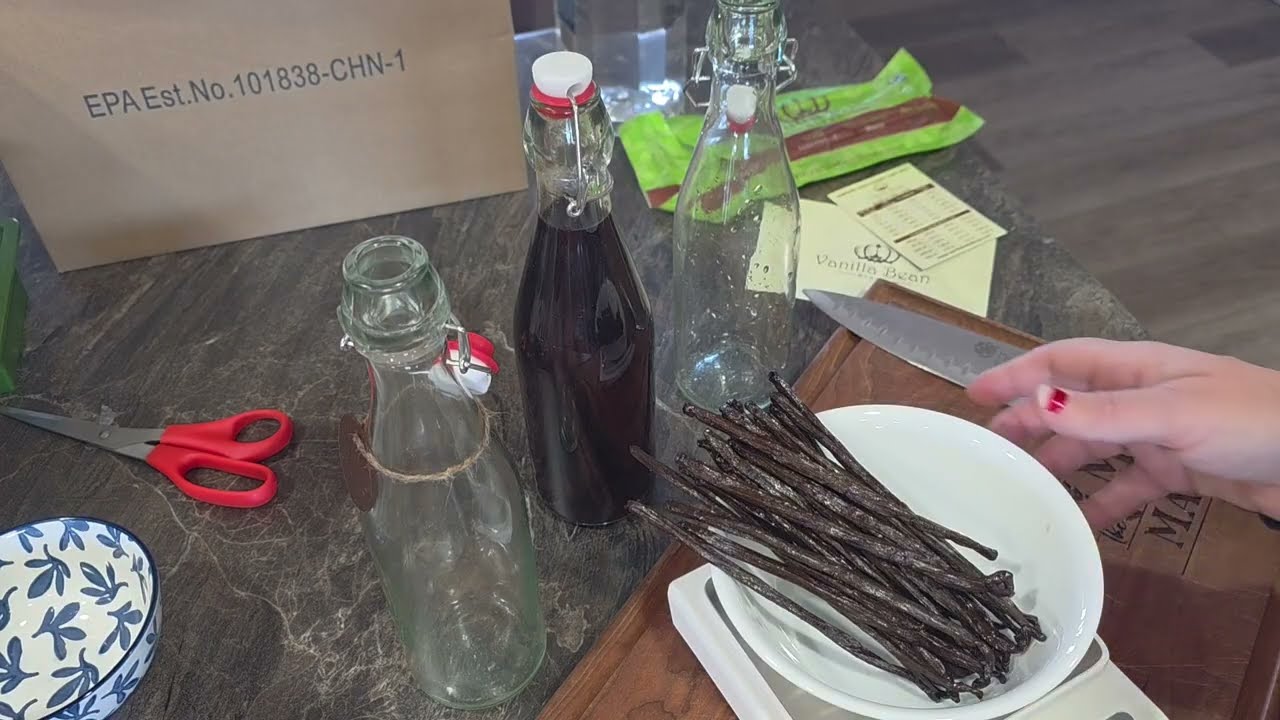 Making Vanilla Extract | Vanilla Bean Review | Amazon Review