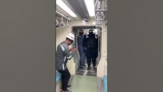 Skybridge antara Stasiun Kereta Api Cepat Halim dan Stasiun LRT Halim