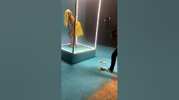 We enjoy making Music Video. Set design, DOP, Gaffer and the entire team. #cinematography #lagos