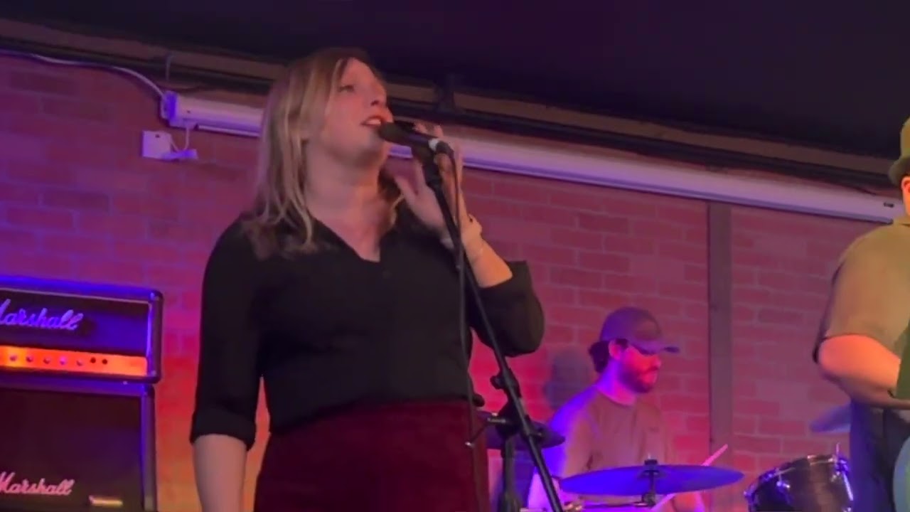 Are You Gonna Be My Girl - BryanBach & The Crossroads (Jet Cover)