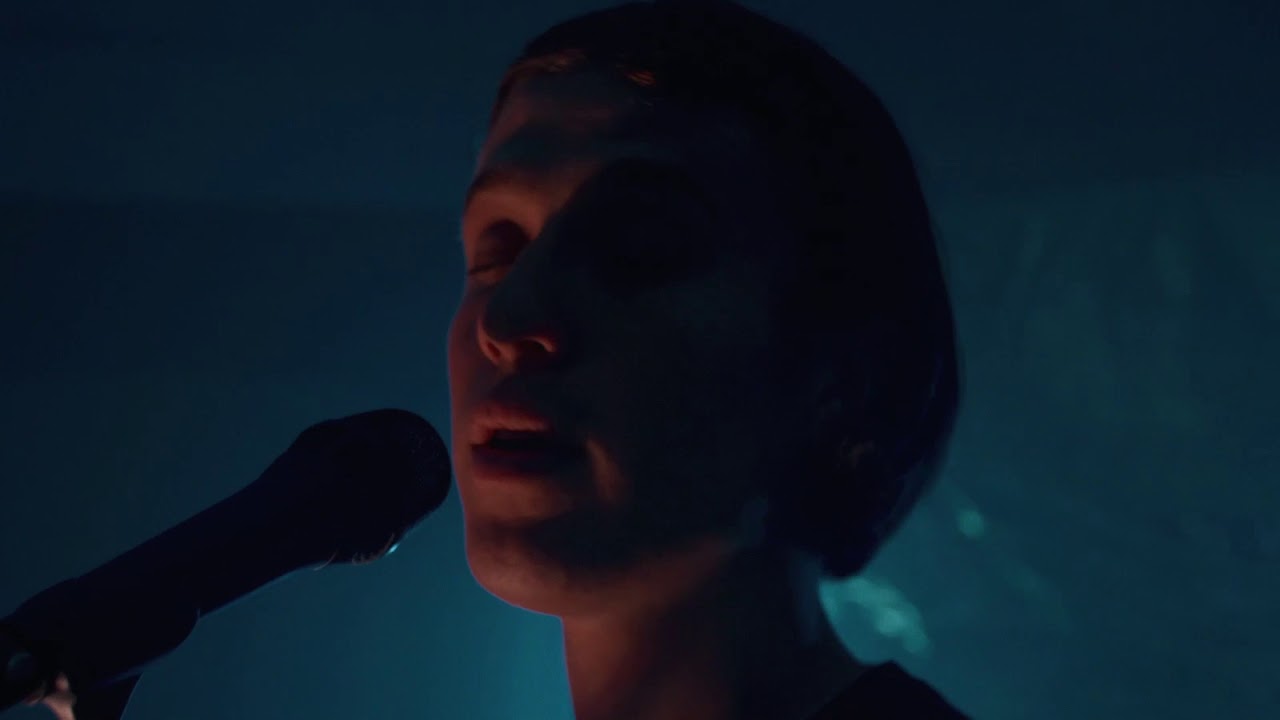 Blad sessions - FRAADS - 'To perler' / 'Ingen er ligesom dig'