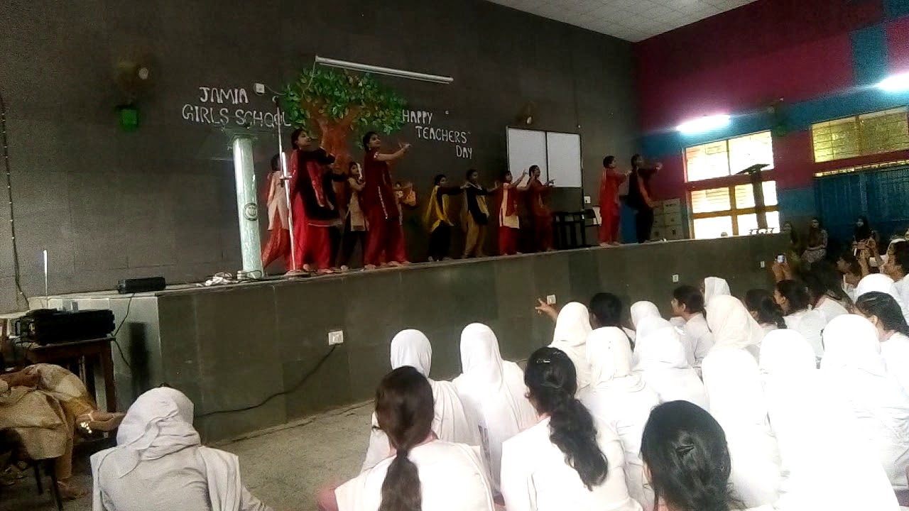 Jamia school. Teachers day dance performance by class 12th - YouTube