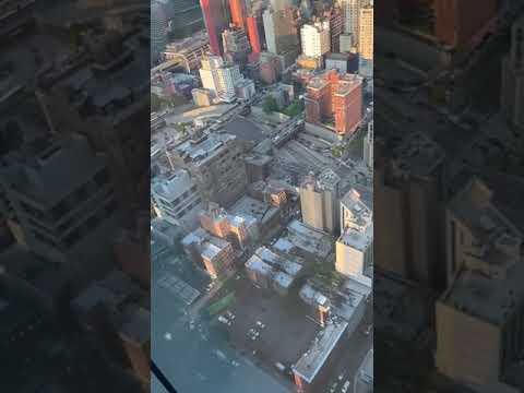 EL SALVADORENO en Rasca Cielos/Skyscraper Manhattan View