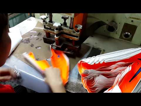 Video quy trinh san xuat giay - youtube