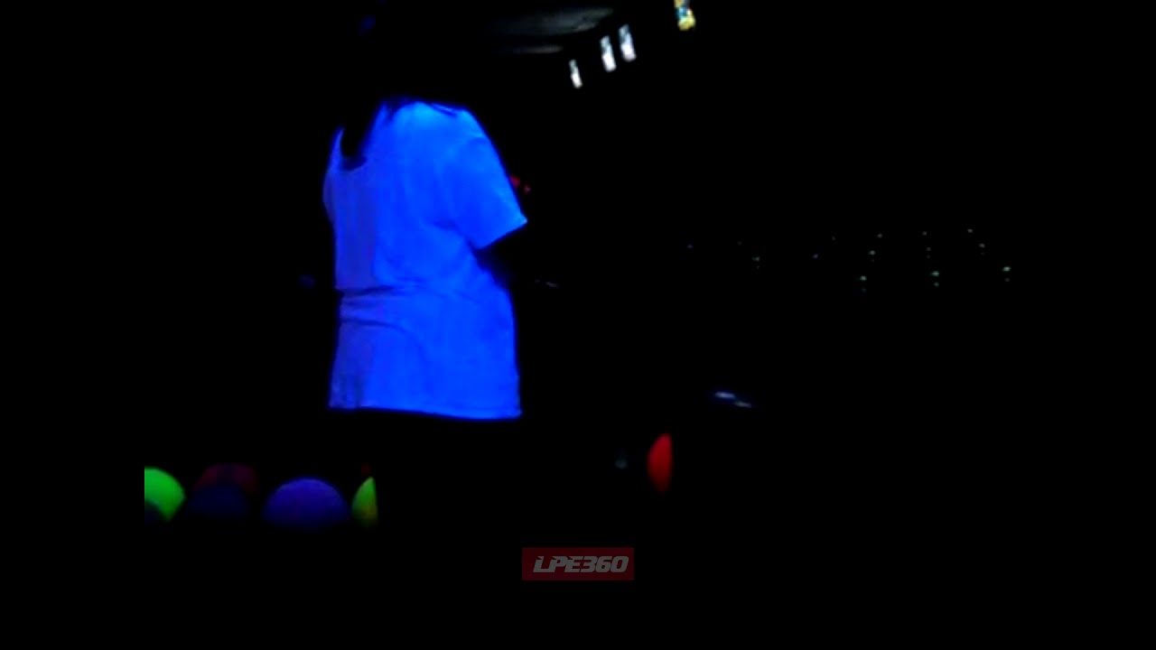 failure meaning in bengali Red Ball Drops Bowling Fail_4065_