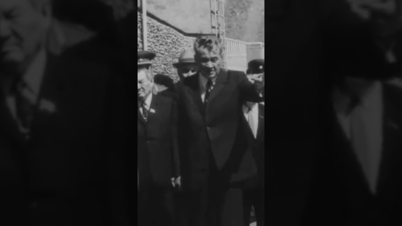 Кунаев и Брежнев на Медеу, решается вопрос противоселевой защиты.