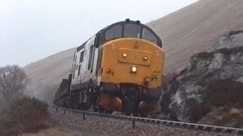 37430 County March Summit 7D19 0951 Corpach PM - Mossend NY 12 March 1997