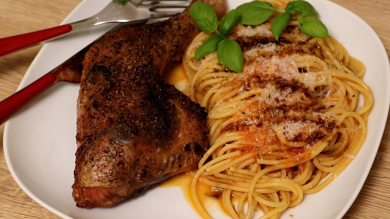 Parmesanhähnchen Grilltomatensoße und Pasta | Video-Rezepte.info