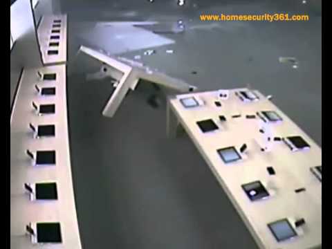 Robbers Robbed Apple Store for iPhone 5 - YouTube