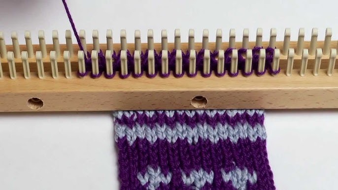 How to Change Colors on a Knitting Loom ⋆ Dream a Little Bigger