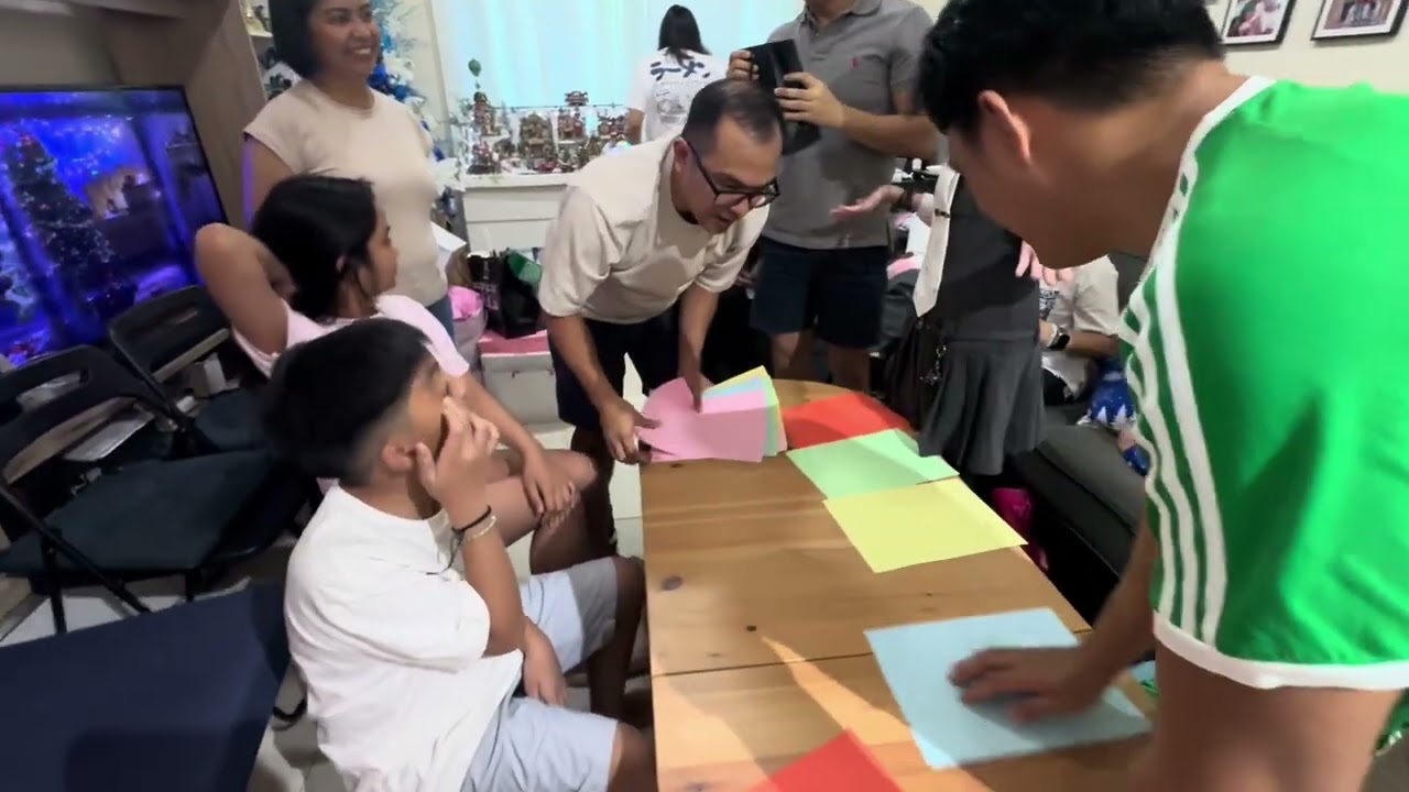 Don’t Touch the Color Game - Friends 101 Christmas Party 2025 🎉🎊🥳