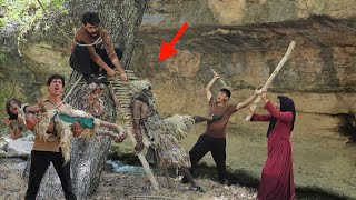 Download Lagu From the Heart of Nature to the Hands of Justice The Amazing Story of the Capture of a Wild Caveman MP3 Download Lagu From the Heart of Nature to the Hands of Justice The Amazing Story of the Capture of a Wild Caveman MP3