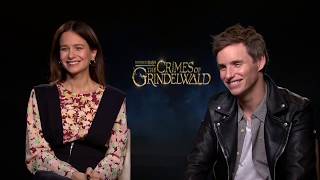 Who Would Win In A Wizard Fight? Eddie Redmayne & Katherine Waterston Talk 