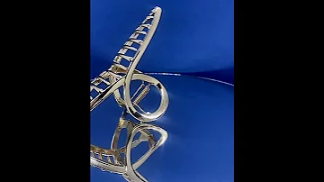Заколка крабик GOLD LOOP бренда PHILOSOPHIA