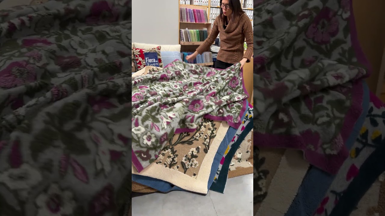 Plaid in lana cotta per la Fiera del Bianco!🤍