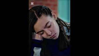 Sevdiyin Kız Uyuya Kalınca Onu Izlemek