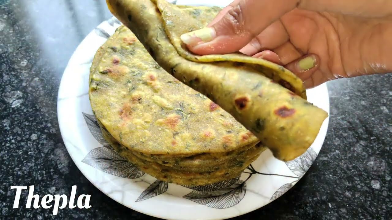 Perfect Lunchbox Thepla Recipe | Flavours of Gujarat😍
