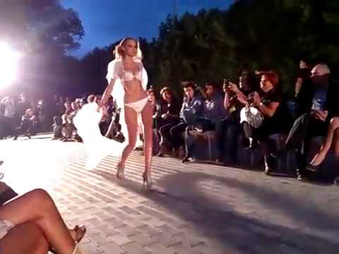 Lamazi gogoebi/ ლამაზი გოგოები