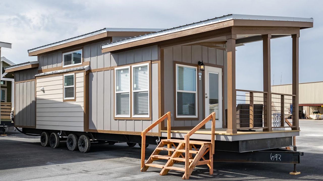 Simple Beautifull The APS 527B-SL Park Model RV - YouTube