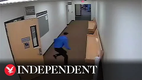 Murder suspect escapes Oregon courthouse in shocking video