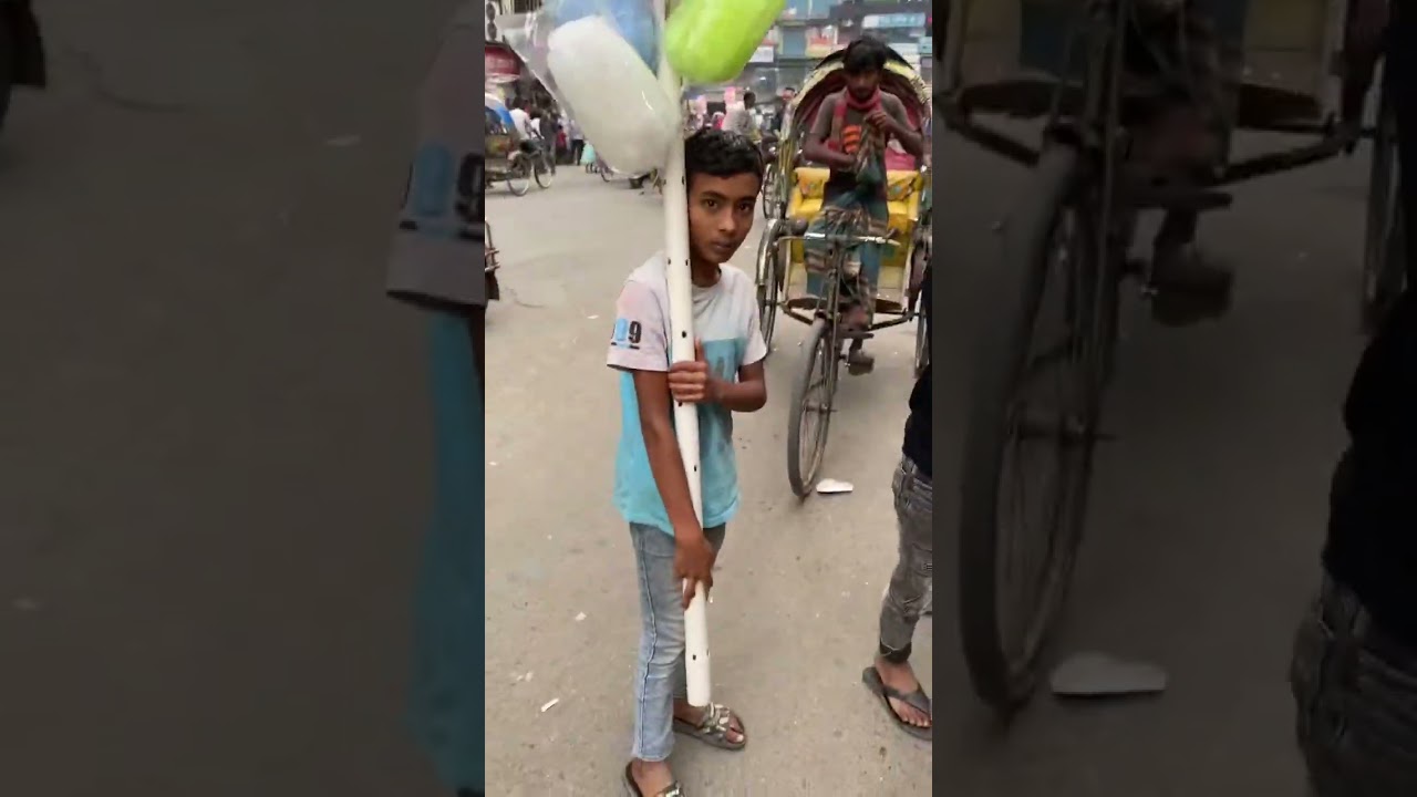 Street hawking by children 
