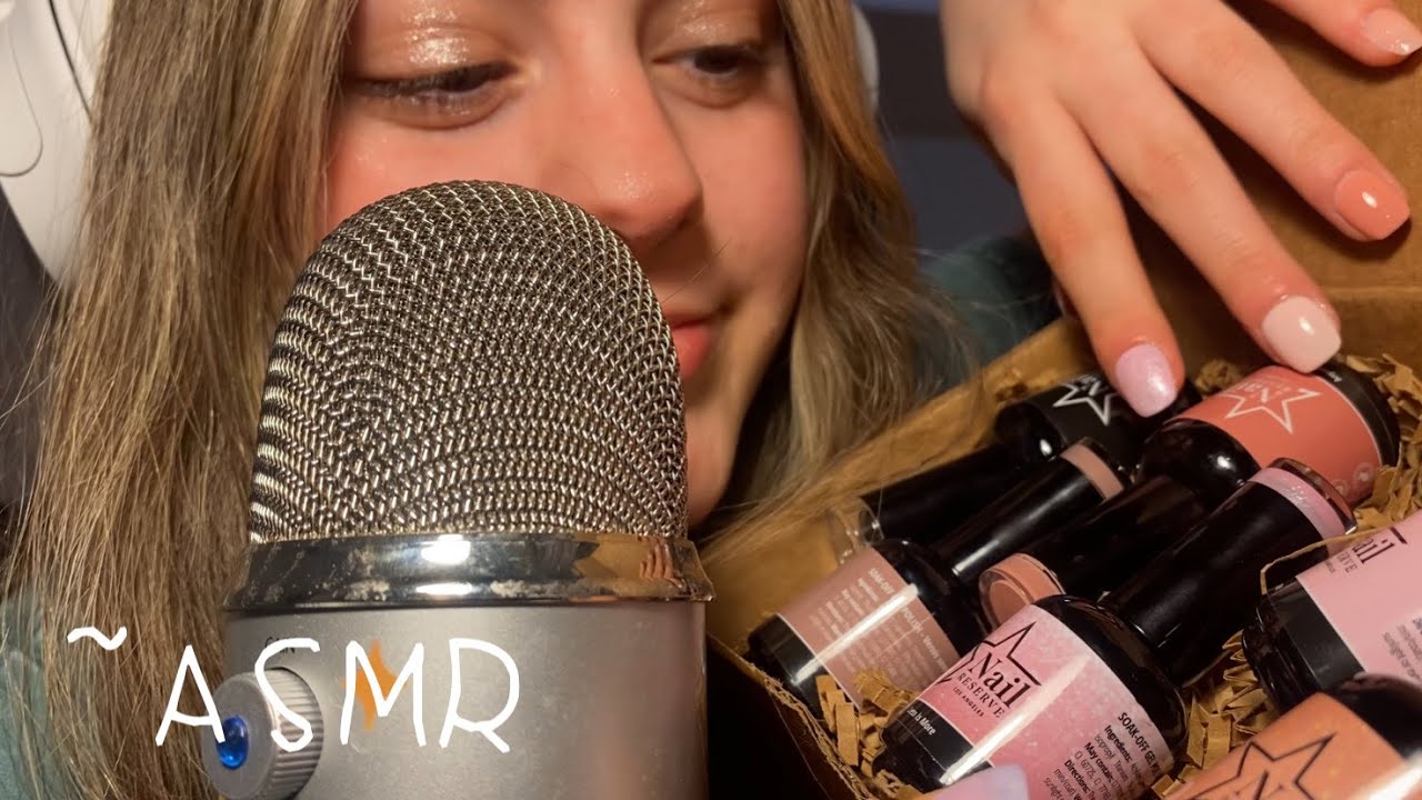 ASMR HACIENDOME LAS UÑAS